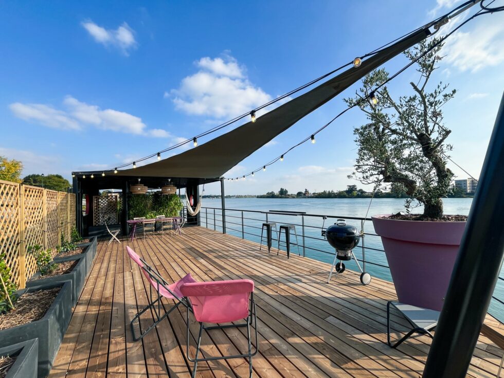 Péniche Capitaine : Terrasse