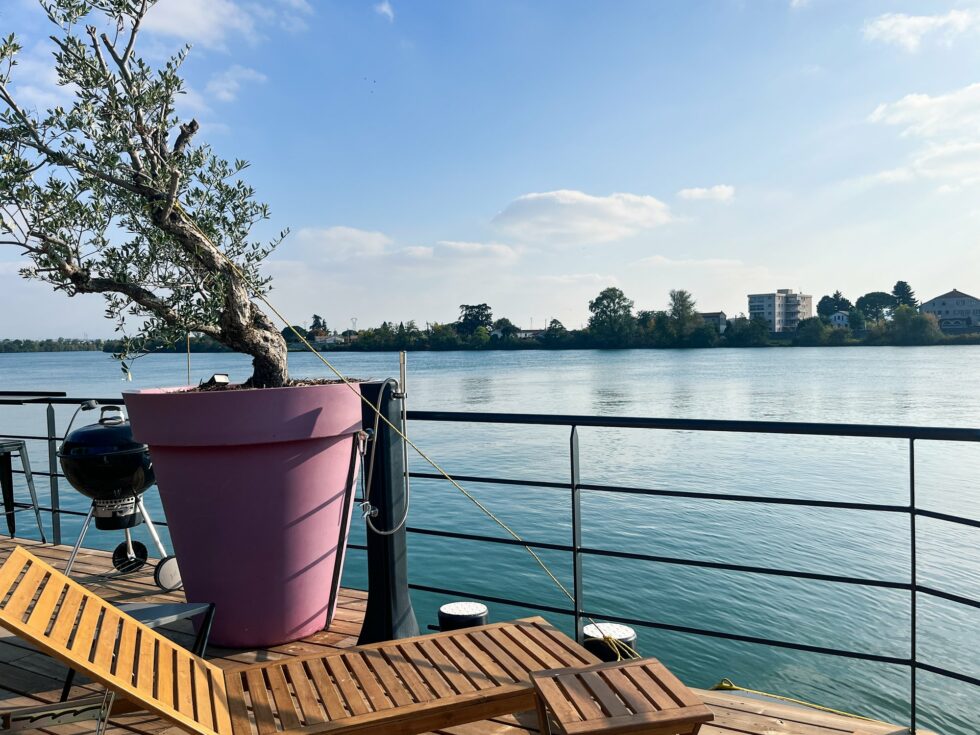 Péniche Capitaine : Terrasse